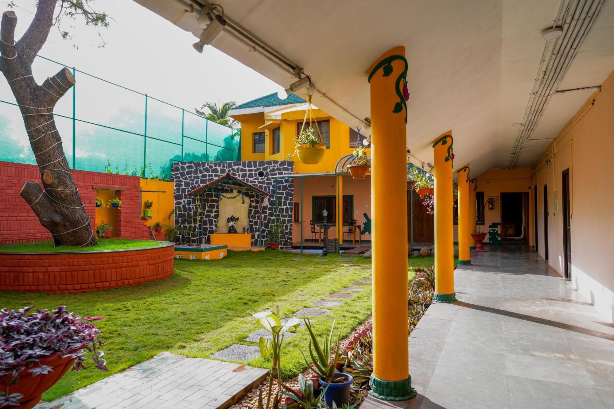 La Courtyard Hotell Pondicherry Eksteriør bilde
