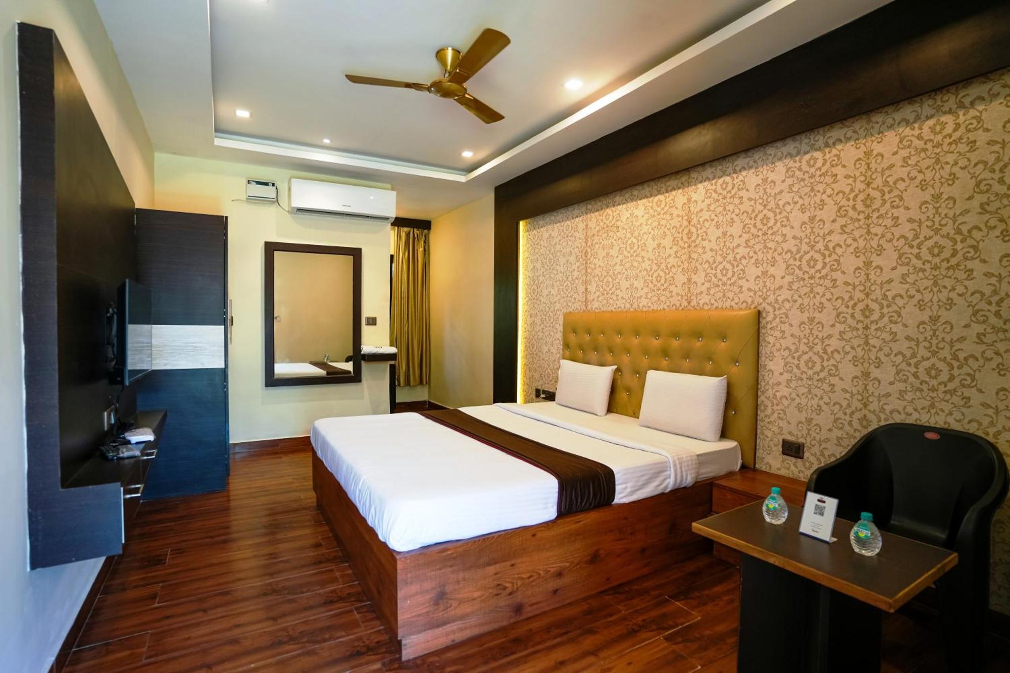La Courtyard Hotell Pondicherry Eksteriør bilde