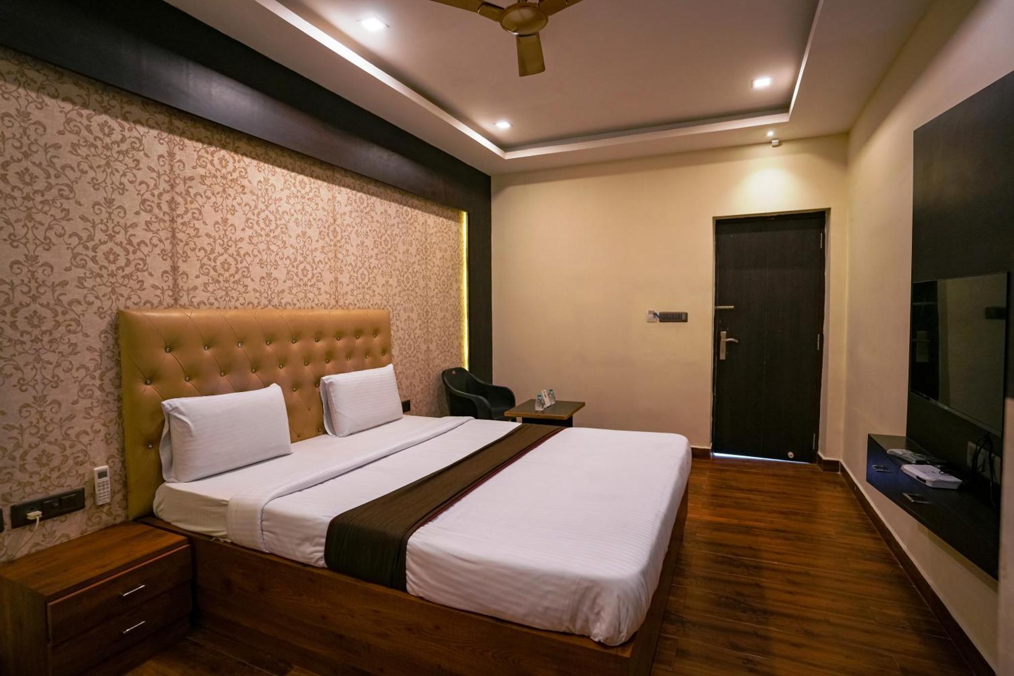 La Courtyard Hotell Pondicherry Eksteriør bilde