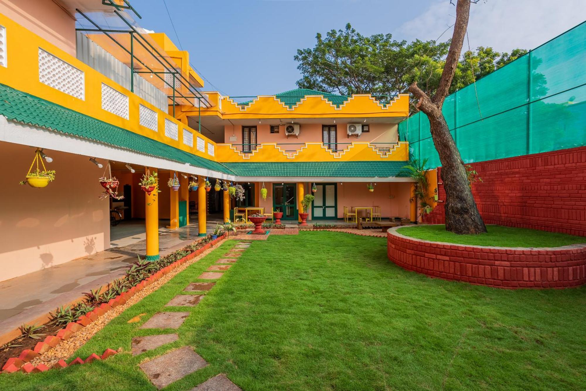 La Courtyard Hotell Pondicherry Eksteriør bilde